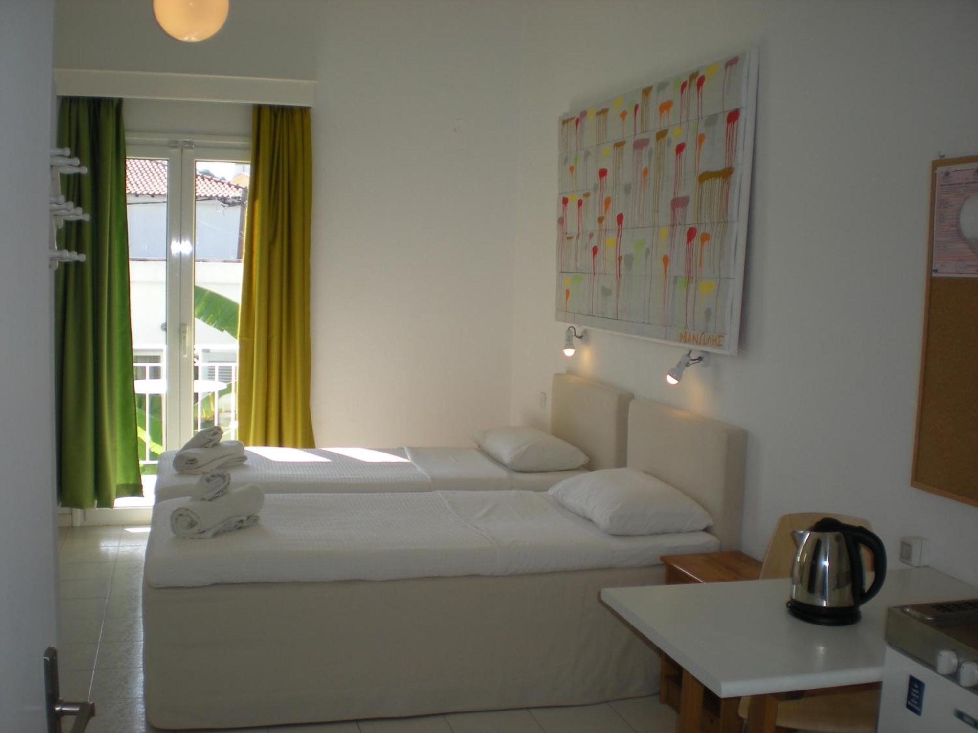 Manolis' House Aparthotel Skiathos Town Bilik gambar